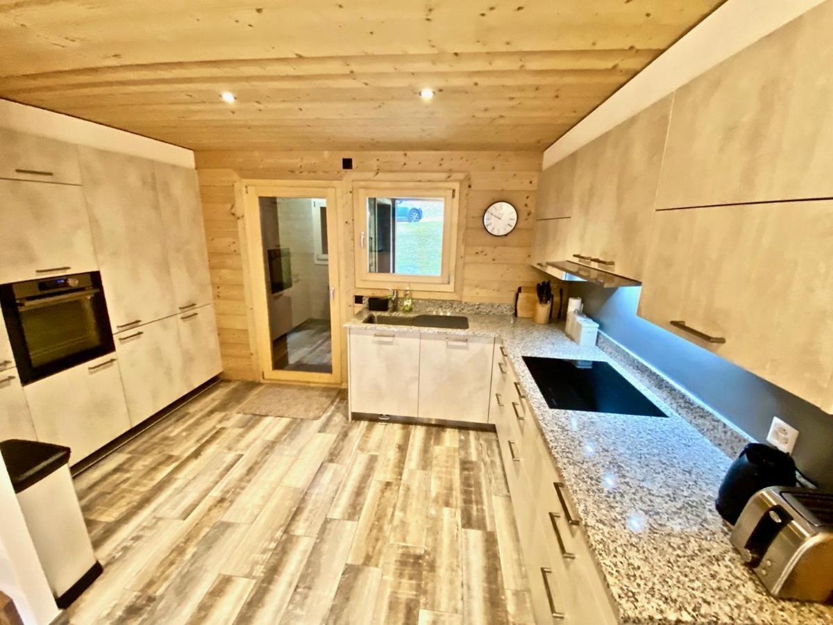 Le Nid Du Corbeau Villa Morgins Bagian luar foto